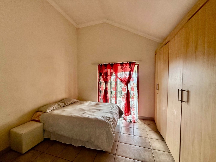 3 Bedroom Property for Sale in Meerhof North West